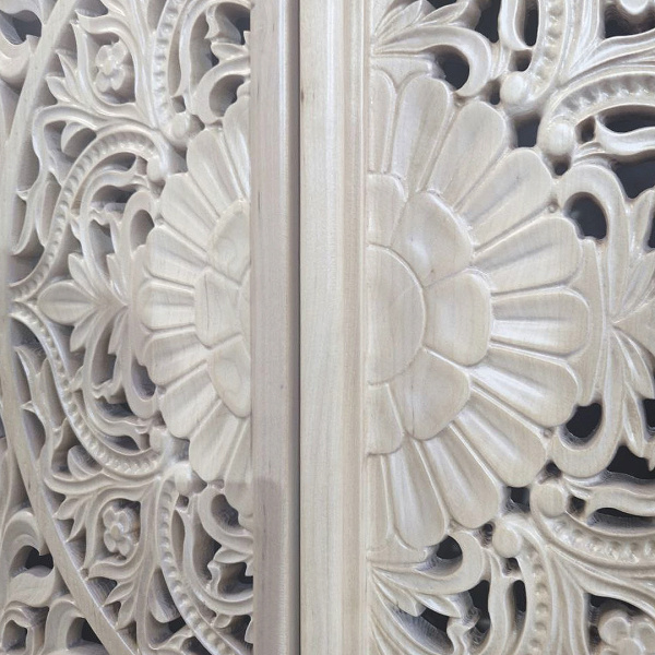 купить дизайнерскую тумбу из массива MH_135-24 в Москве и Санкт-Петербурге