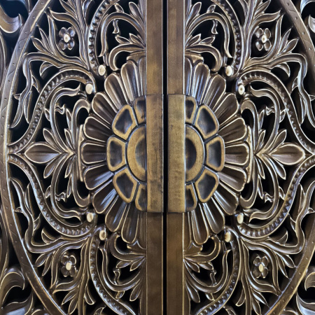 купить дизайнерскую тумбу из массива MH_12-3 в Москве и Санкт-Петербурге