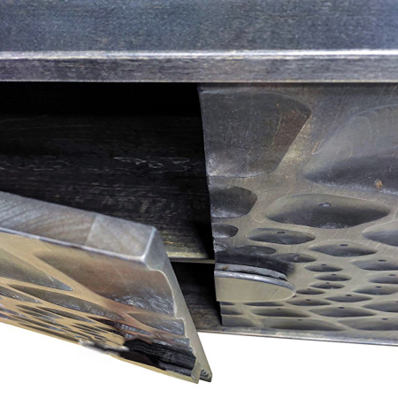 купить дизайнерскую тумбу из массива MH_128-3 в Москве и Санкт-Петербурге