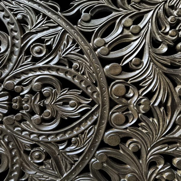 купить дизайнерскую тумбу из массива MH_170-7 в Москве и Санкт-Петербурге