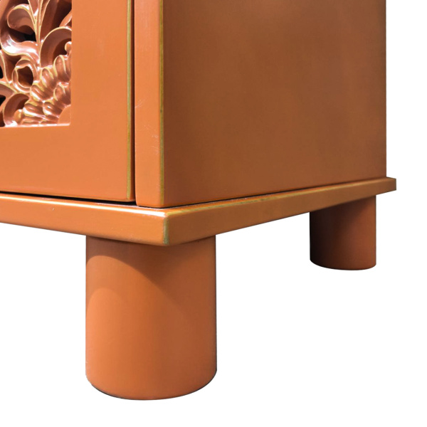 купить дизайнерскую тумбу из массива MH_135-7 в Москве и Санкт-Петербурге