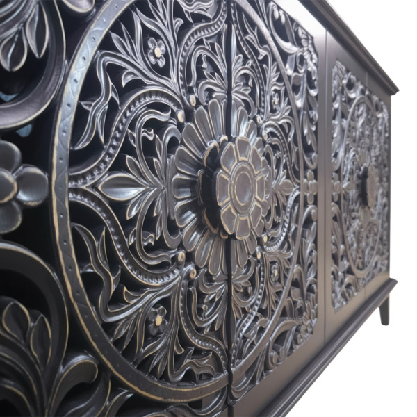 купить дизайнерскую тумбу из массива MH_135-50 в Москве и Санкт-Петербурге