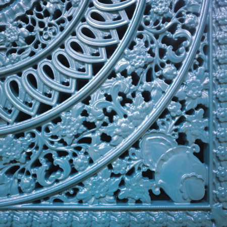 купить дизайнерскую тумбу из массива MH_121-9 в Москве и Санкт-Петербурге