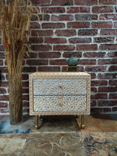 купить дизайнерскую прикроватную тумбу из массива MH_106