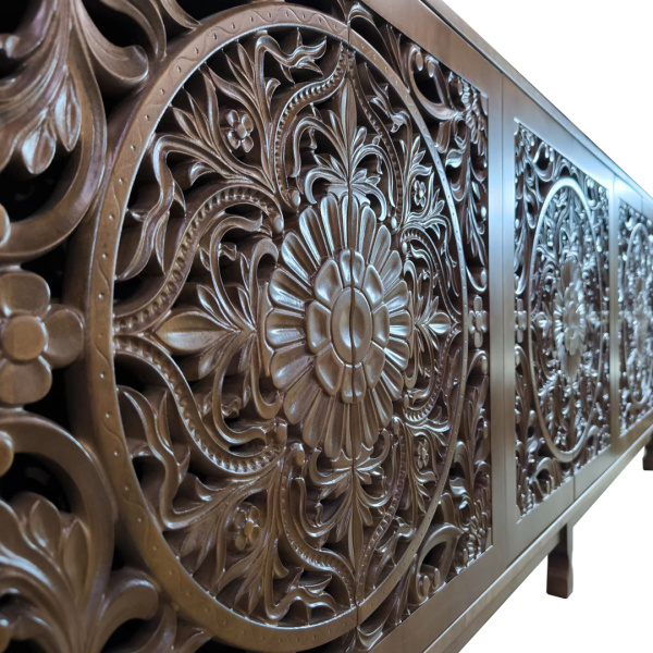 купить дизайнерскую тумбу из массива MH_135-23 в Москве и Санкт-Петербурге