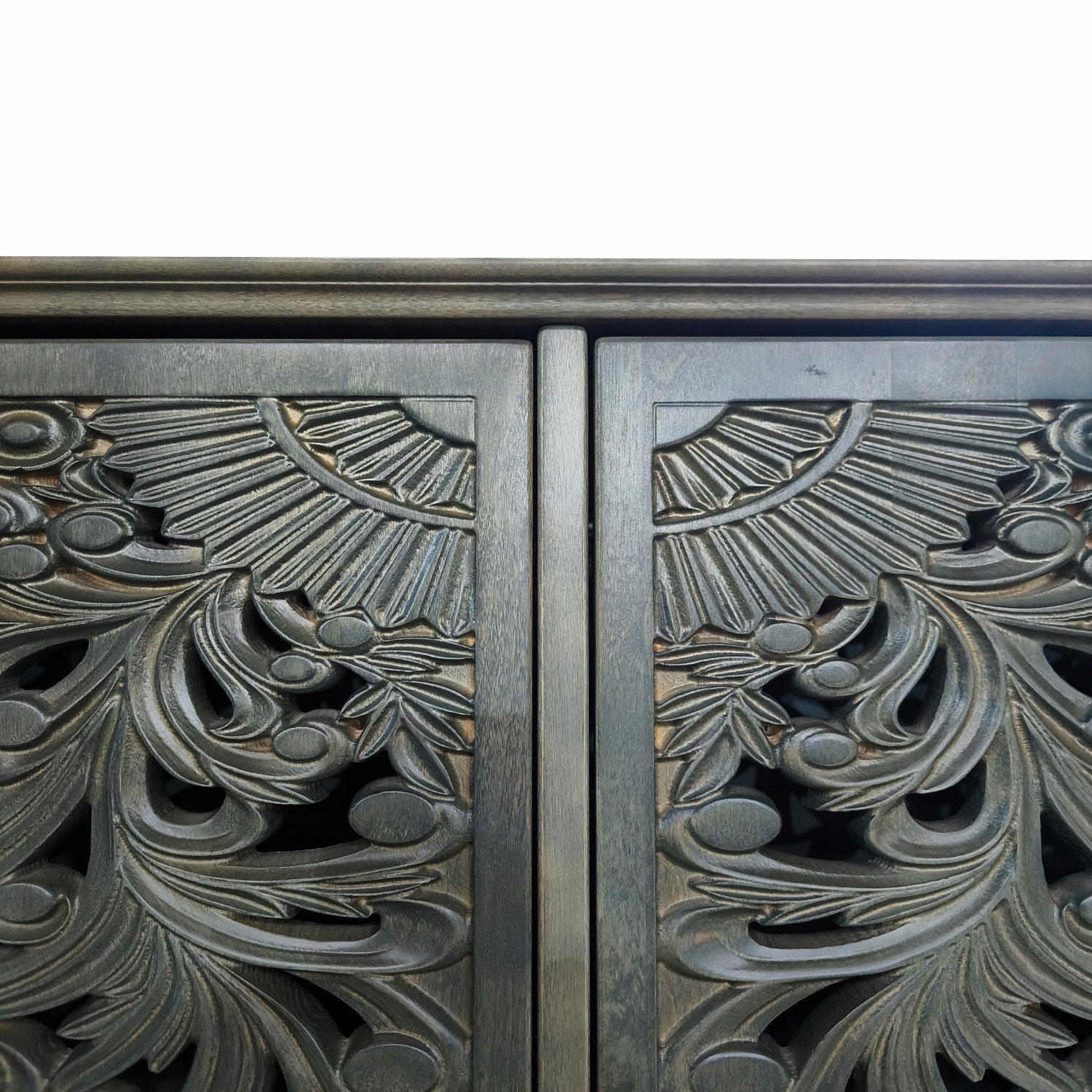 купить дизайнерскую тумбу из массива MH_170-17 в Москве и Санкт-Петербурге