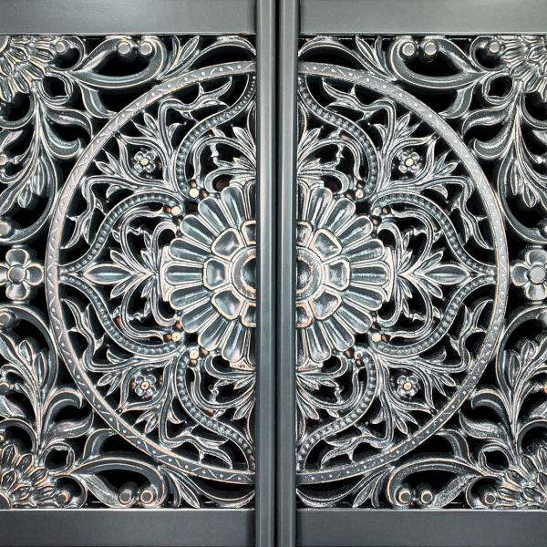 купить дизайнерскую тумбу из массива MH_135-3 в Москве и Санкт-Петербурге