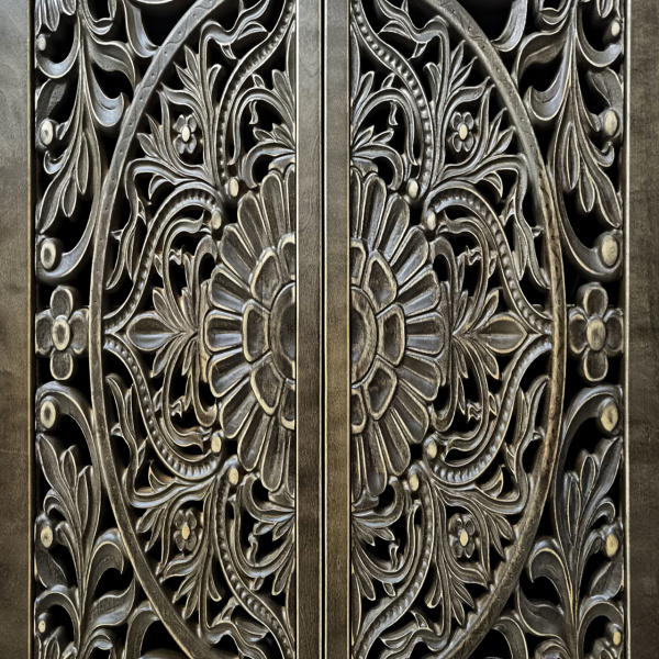 купить дизайнерскую тумбу из массива MH_169-1 в Москве и Санкт-Петербурге