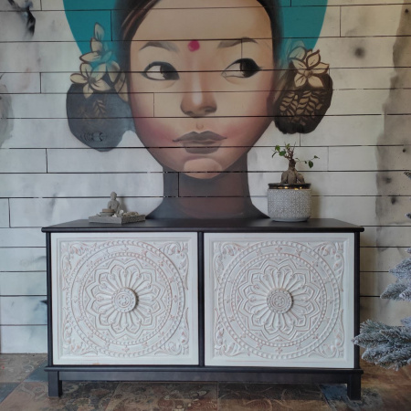 купить дизайнерскую тумбу из массива MH_145-1 в Москве и Санкт-Петербурге