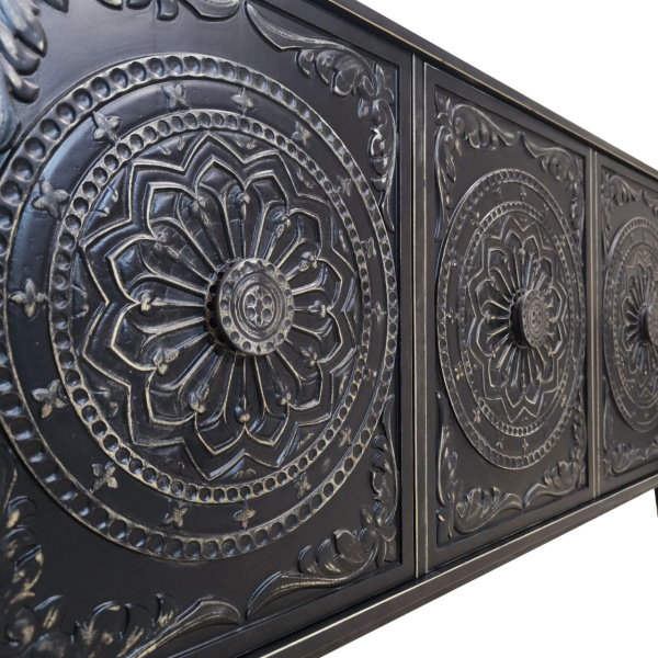 купить дизайнерскую тумбу из массива MH_145 Black 3 в Москве и Санкт-Петербурге