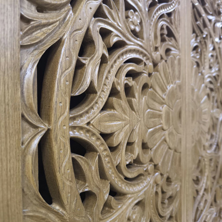 купить дизайнерскую тумбу из массива MH_135-49 в Москве и Санкт-Петербурге