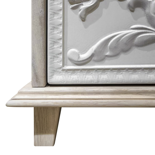 купить дизайнерскую тумбу из массива MH_118 в Москве и Санкт-Петербурге