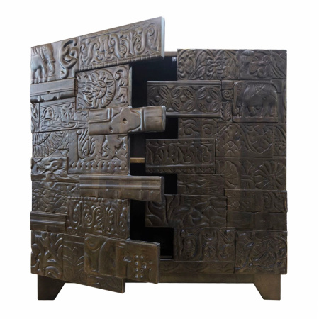 купить дизайнерскую тумбу из массива MH_180-1 в Москве и Санкт-Петербурге