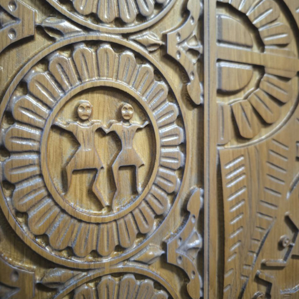 фото уникальной мебели из массива MH_16F