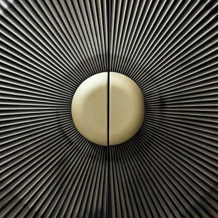 купить дизайнерскую тумбу из массива MH_194-2 в Москве и Санкт-Петербурге