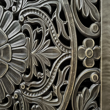 купить дизайнерскую тумбу из массива MH_169-2 в Москве и Санкт-Петербурге